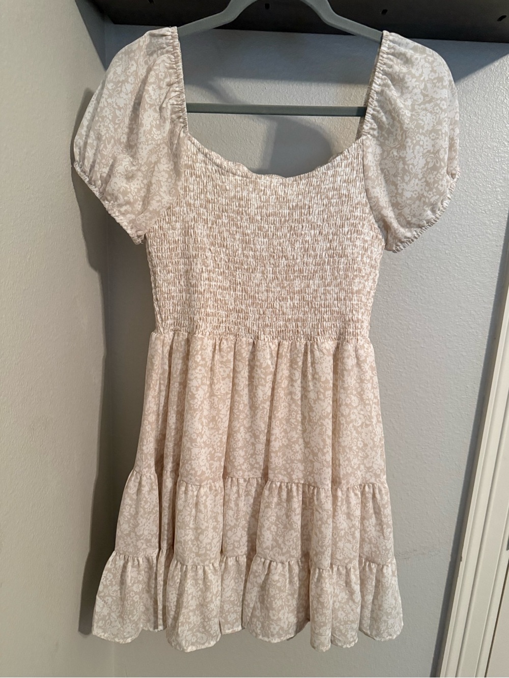 Altar'd State Cream Floral Smocked Puff-Sleeve Tiered Dress